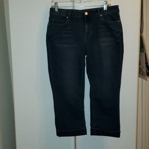 New York & Co. Soho Curvy Crop Jeans